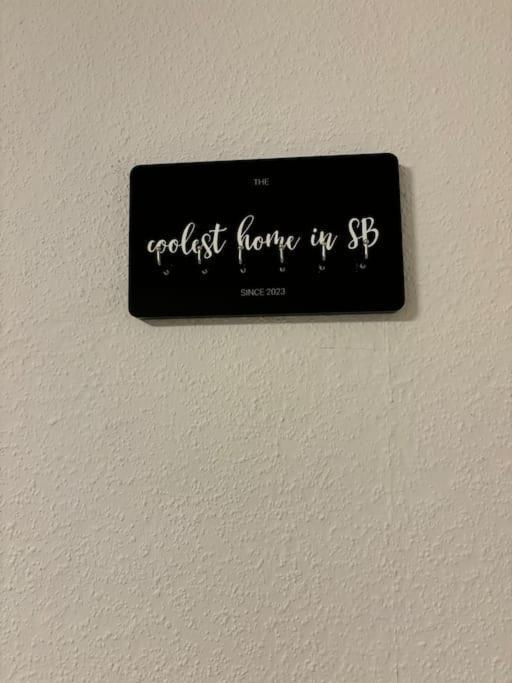 Gemuetliche Wohnung Mit Balkon ザールブリュッケン エクステリア 写真